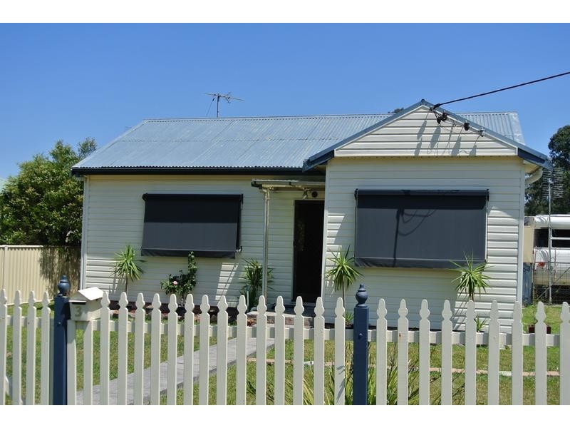 3 Mary Street, Karuah NSW 2324