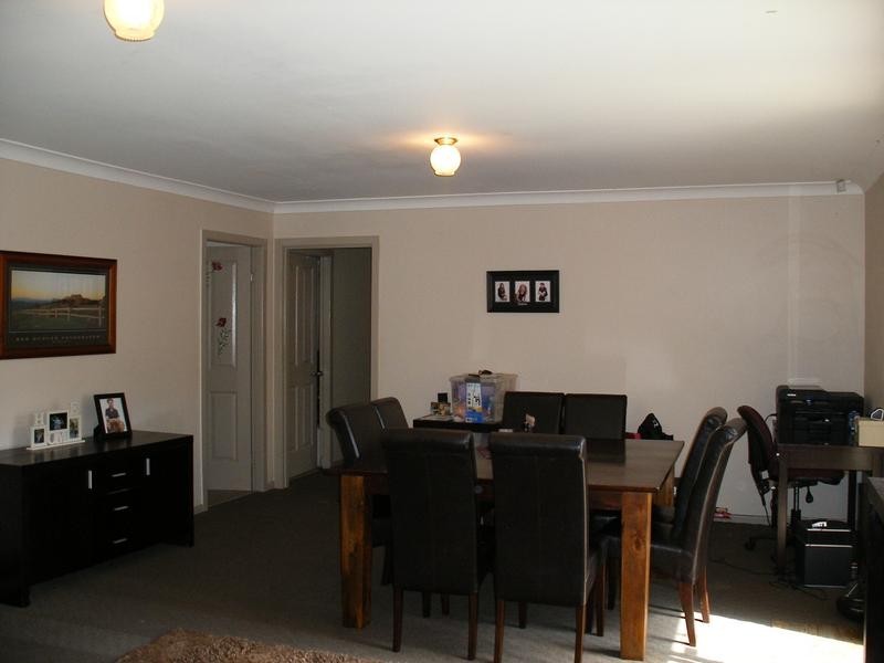 15 Elliott Close, Raymond Terrace NSW 2324