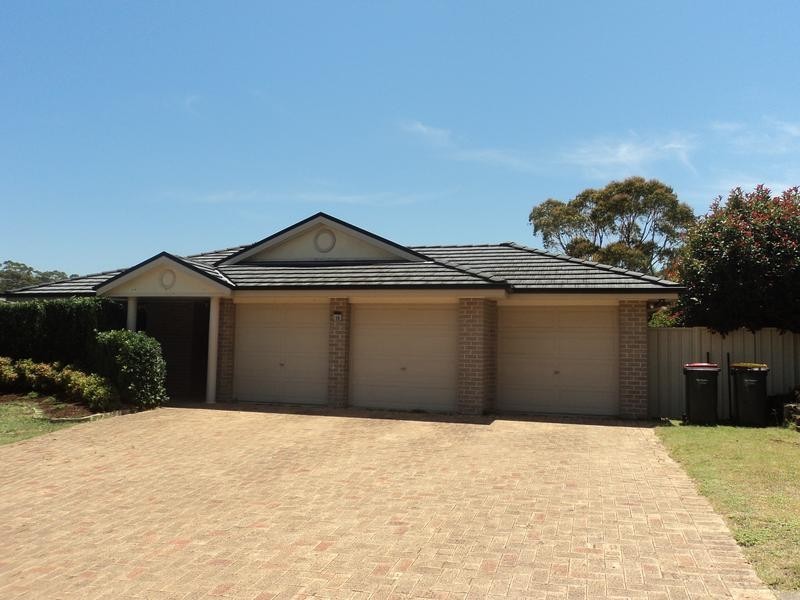 38 Creighton Drive, Medowie NSW 2318