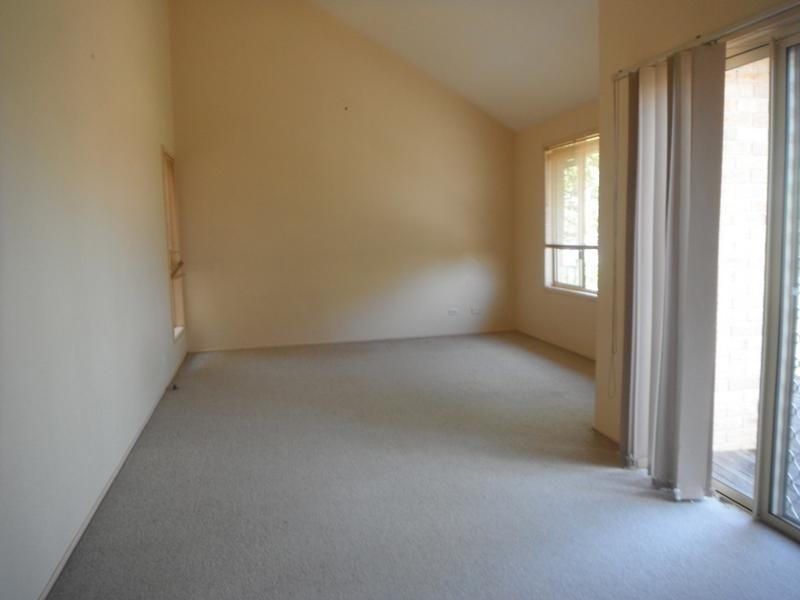 2/7 Joshua Close, Rutherford NSW 2320