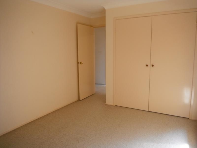 2/7 Joshua Close, Rutherford NSW 2320