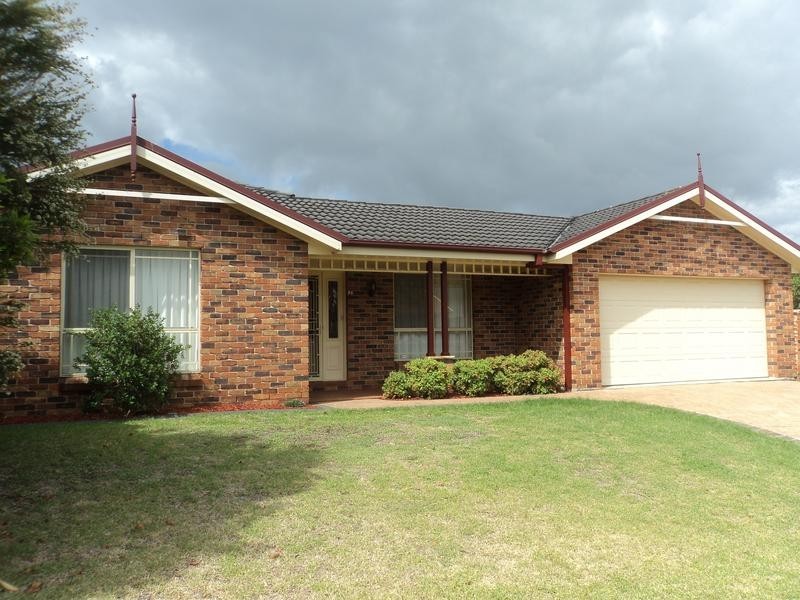 73 Beaton Avenue, Raymond Terrace NSW 2324
