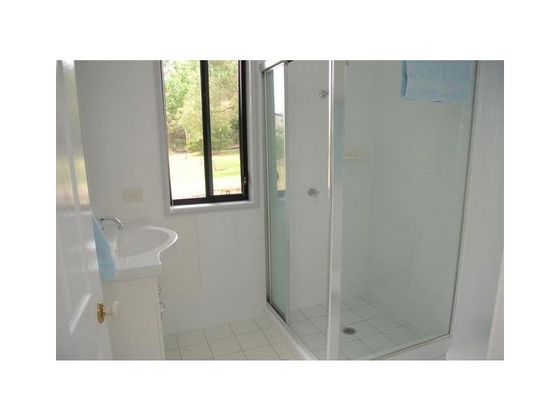 8 North Esk Drive, Seaham NSW 2324