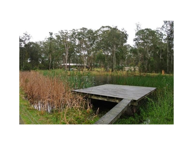 8 North Esk Drive, Seaham NSW 2324