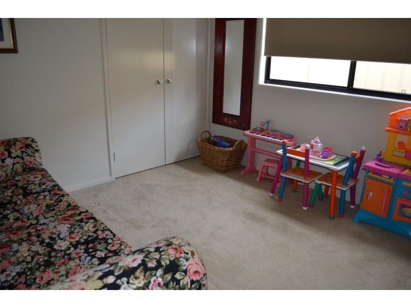 5 Johnson Ave, Karuah NSW 2324