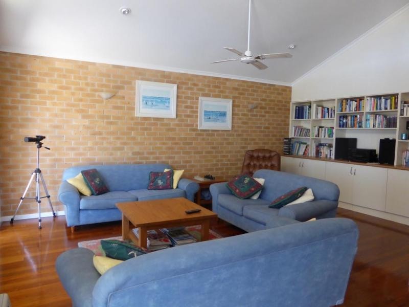 15 Waterfront Road, Swan Bay NSW 2324