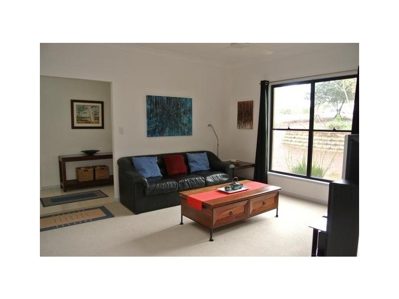 8 North Esk Drive, Seaham NSW 2324
