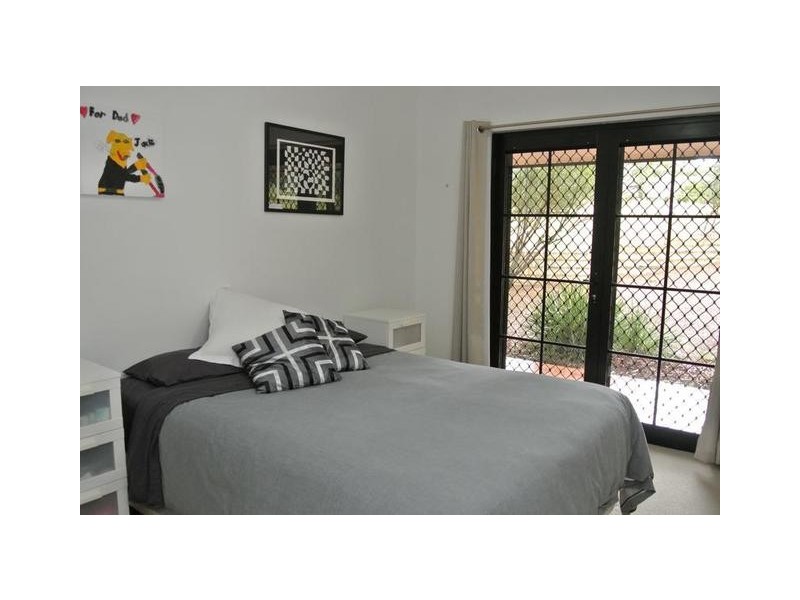 8 North Esk Drive, Seaham NSW 2324