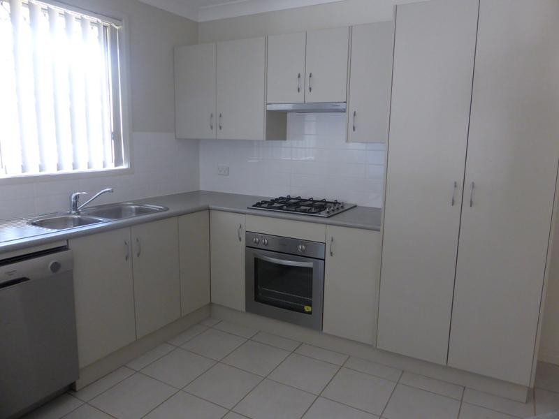 37 Martens Ave, Raymond Terrace NSW 2324