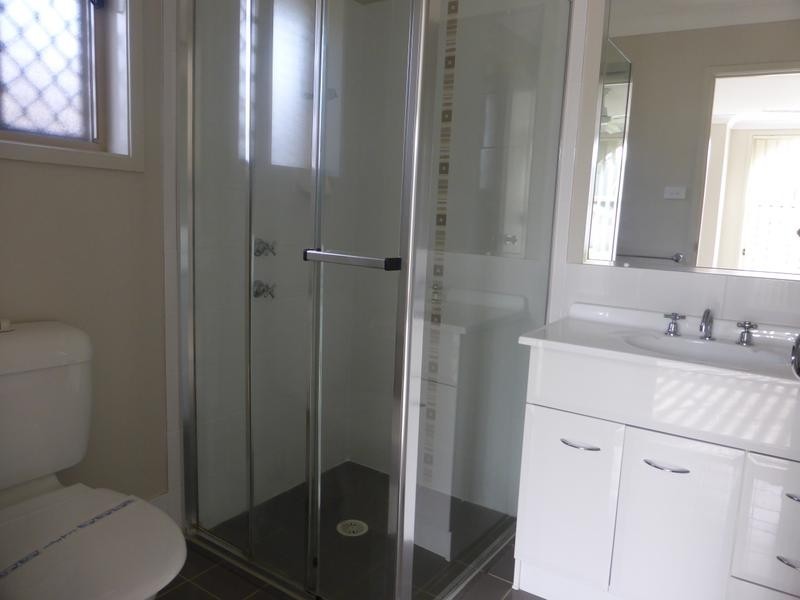 37 Martens Ave, Raymond Terrace NSW 2324