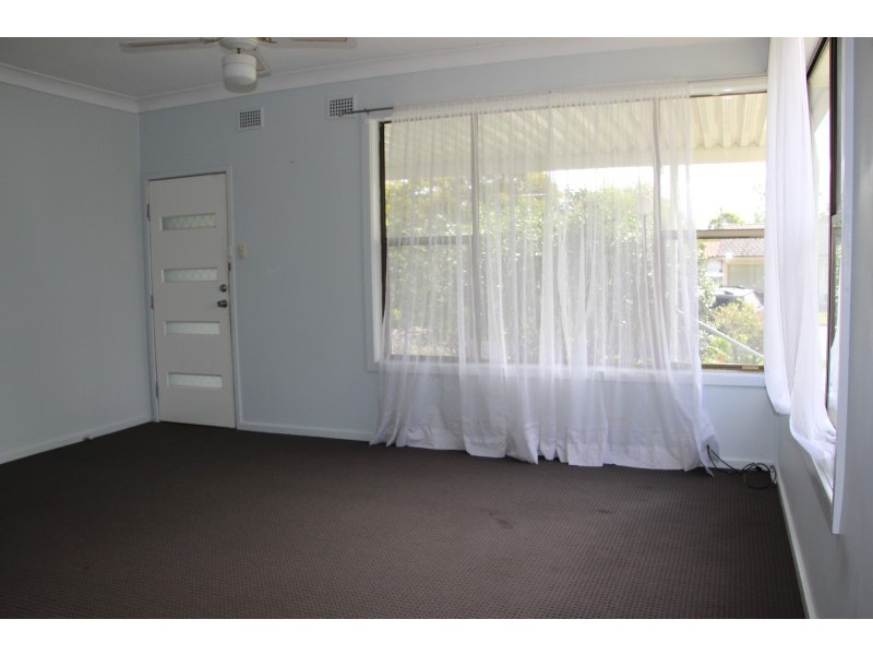 2 Morgan Crescent, Raymond Terrace NSW 2324