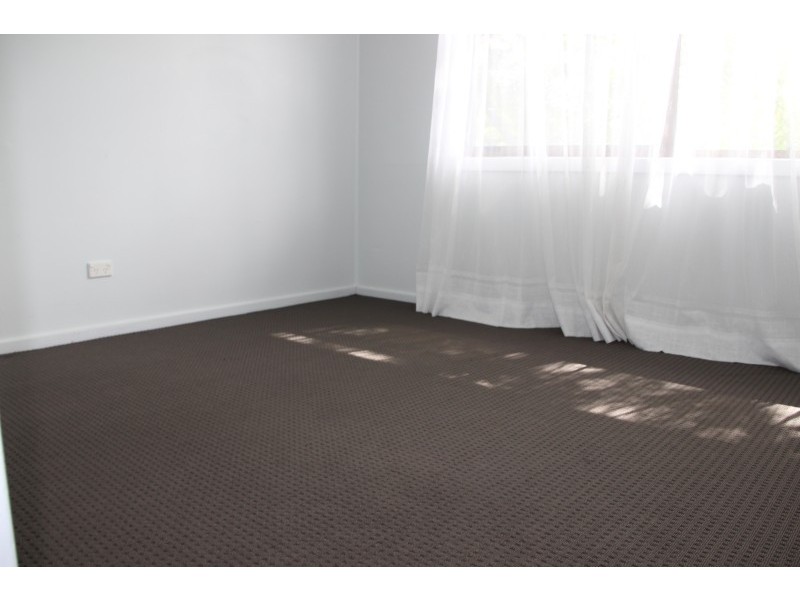 2 Morgan Crescent, Raymond Terrace NSW 2324