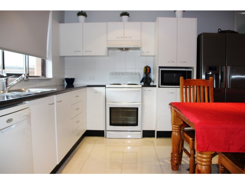 4 Links Drive, Raymond Terrace NSW 2324