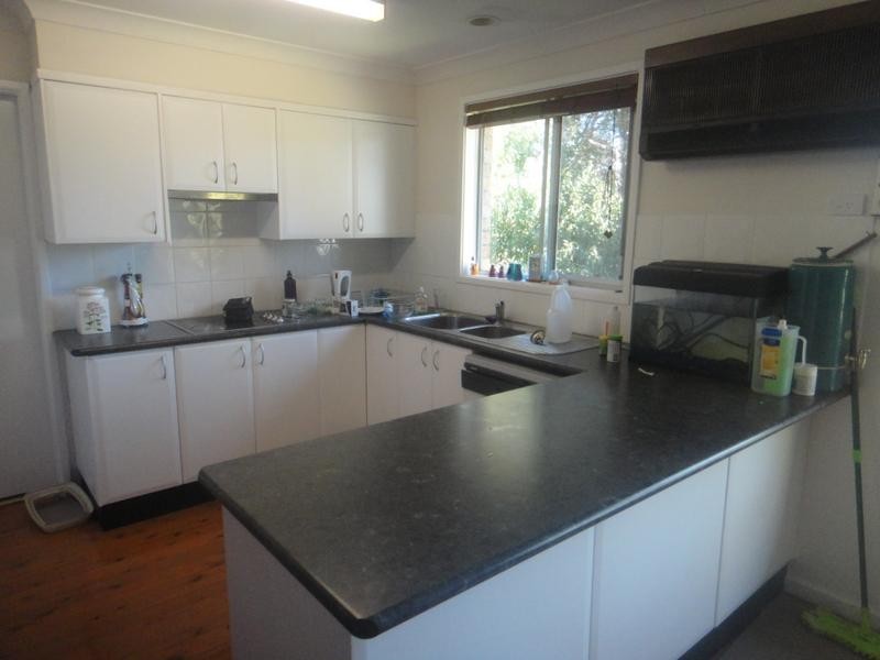 7 Dixon Street, Seaham NSW 2324