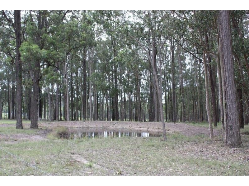 13 Notts Lane, Glen Oak NSW 2320