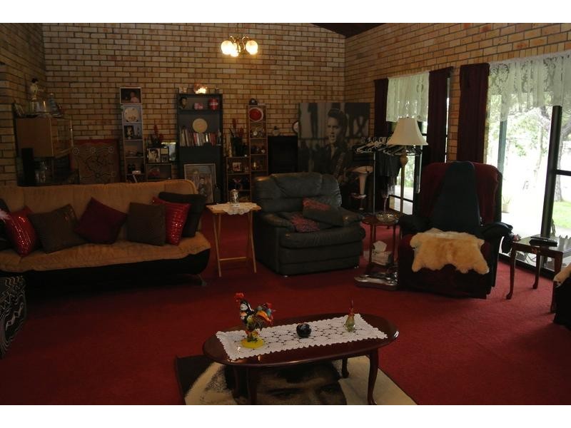 1 Giles Road, Seaham NSW 2324