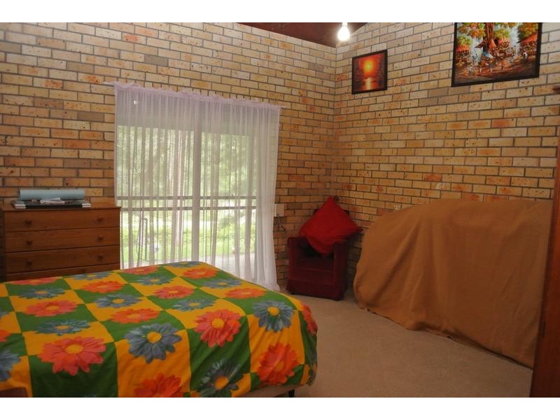 1 Giles Road, Seaham NSW 2324