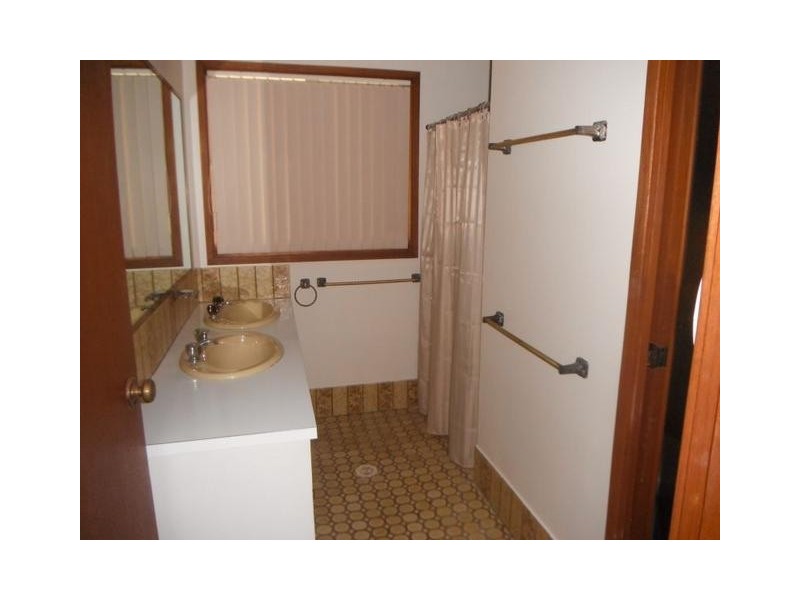 19 Barrie Close, Williamtown NSW 2318