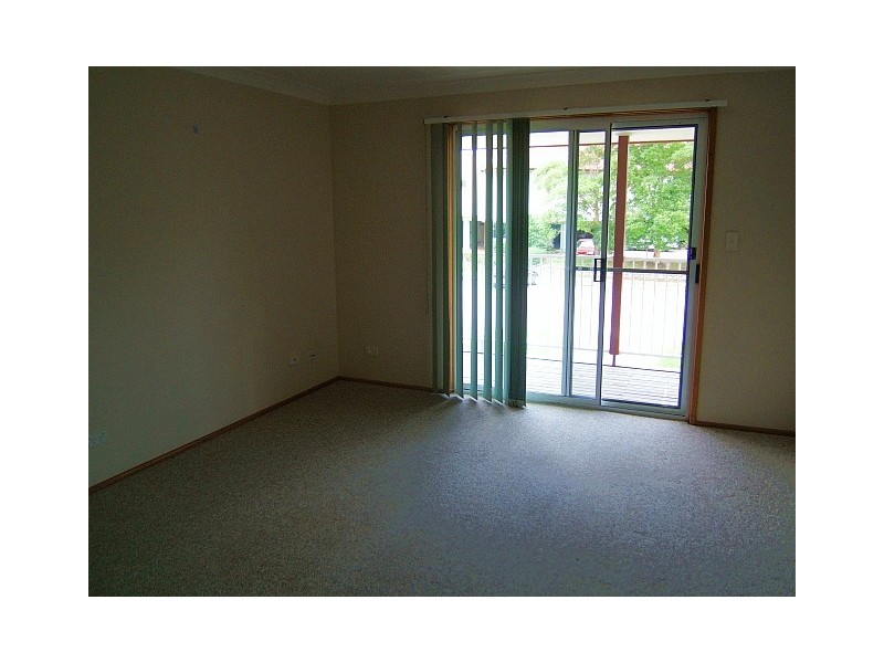 2/110 Port Stephens Street, Raymond Terrace NSW 2324