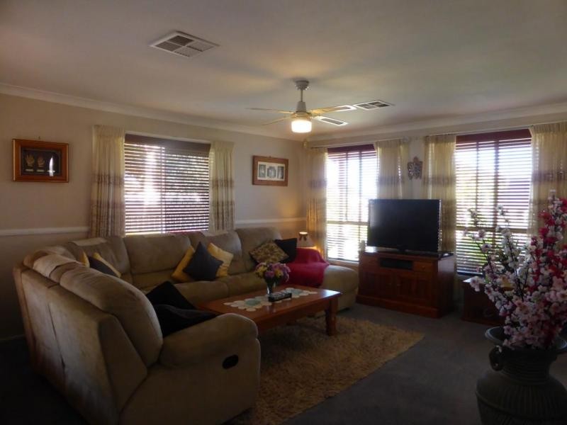 11 Kanwary Close, Raymond Terrace NSW 2324
