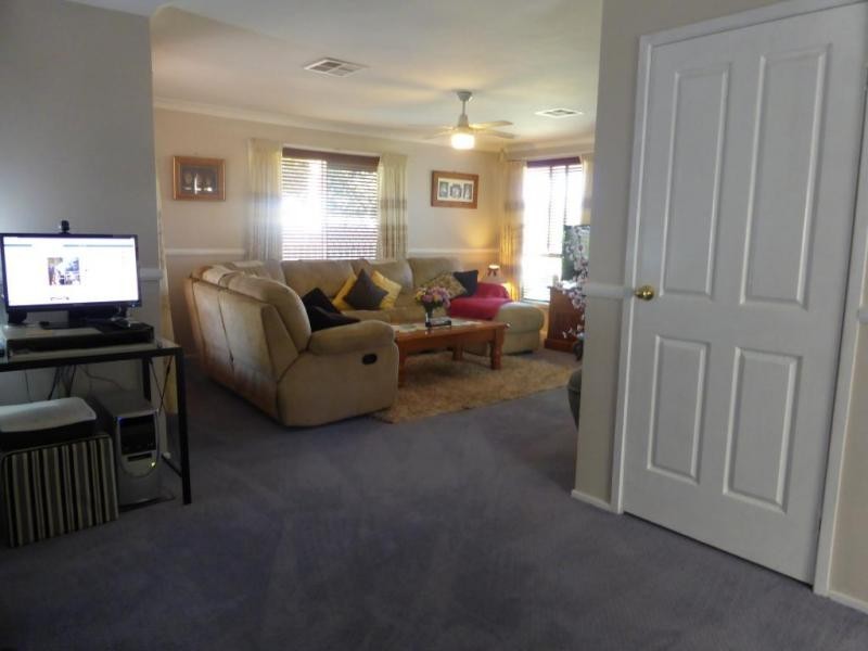 11 Kanwary Close, Raymond Terrace NSW 2324