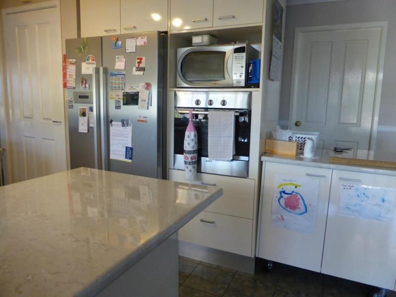 11 Kanwary Close, Raymond Terrace NSW 2324