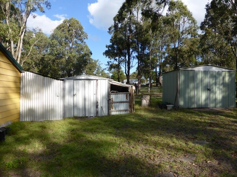 5 Lowe Street, Clarence Town NSW 2321