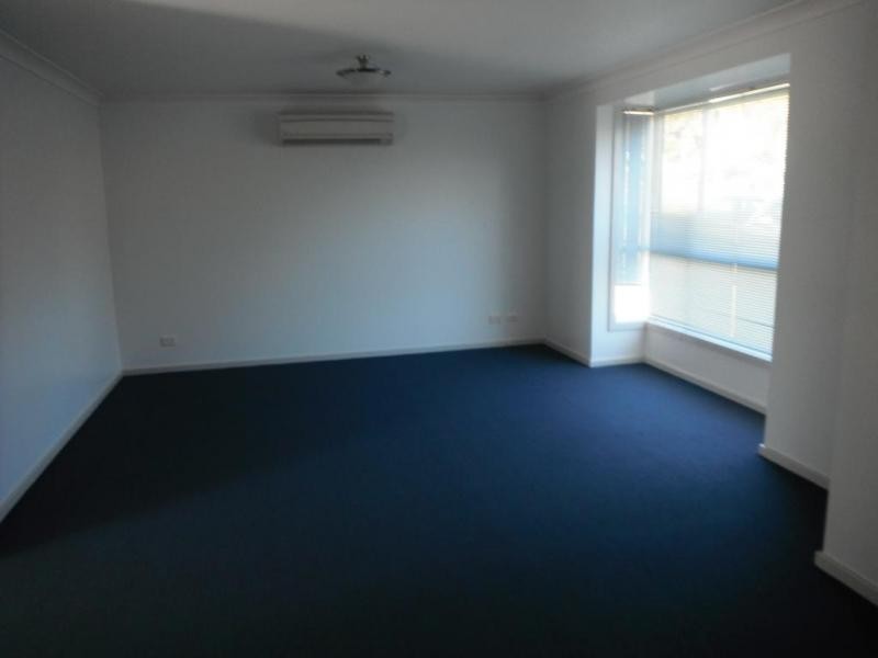 5 Cooper Place, Raymond Terrace NSW 2324