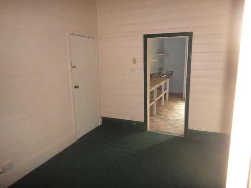 9 King Street, Raymond Terrace NSW 2324