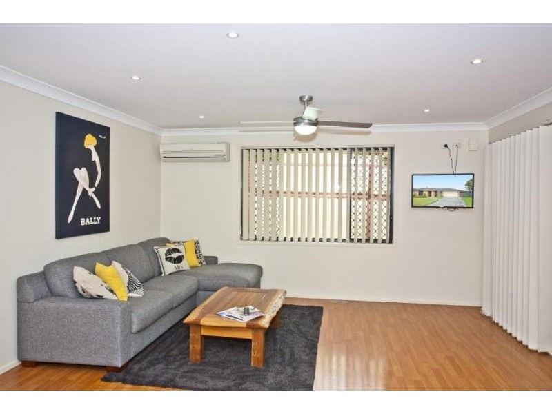 11 Boots Close, Raymond Terrace NSW 2324