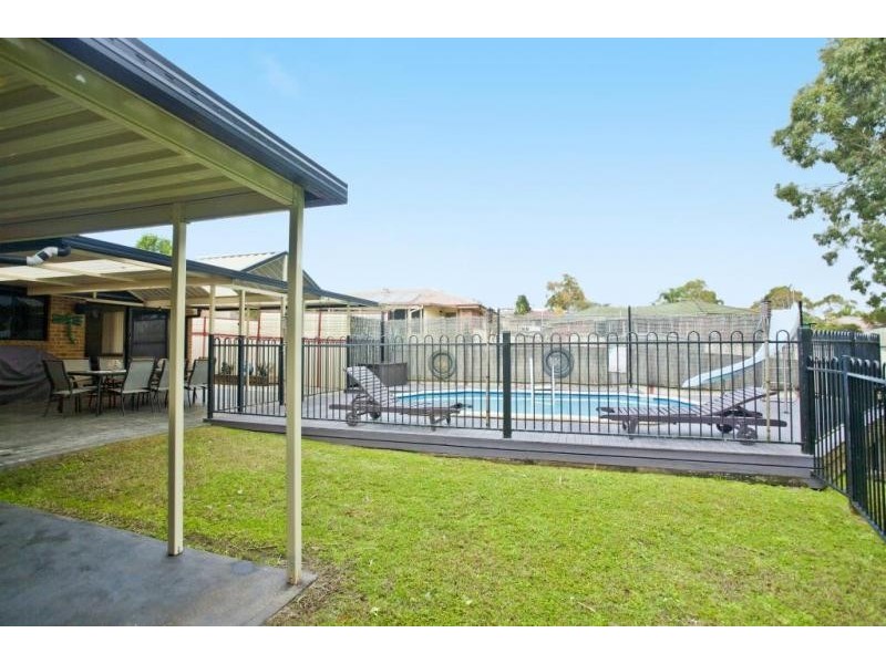 11 Boots Close, Raymond Terrace NSW 2324