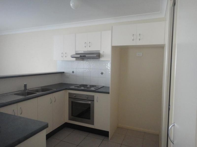 1/28 Gwen Parade, Raymond Terrace NSW 2324