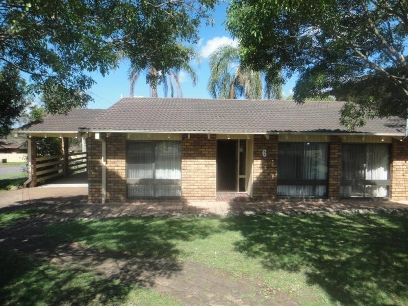 6 Greenslopes Drive, Raymond Terrace NSW 2324