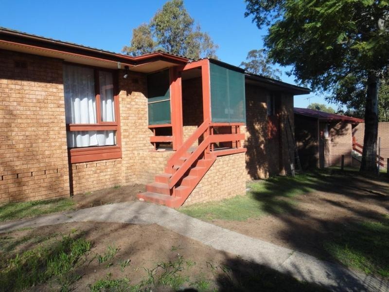 4 Ocean Rover Way, Raymond Terrace NSW 2324