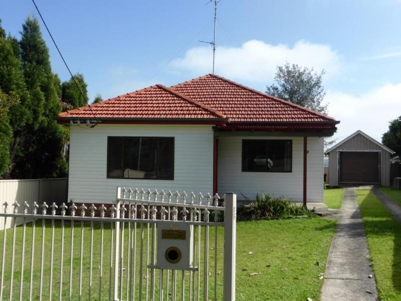 10 Osborn Crescent, Raymond Terrace NSW 2324