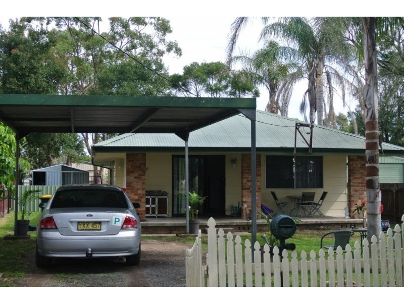 21 Sir Keith Place, Karuah NSW 2324
