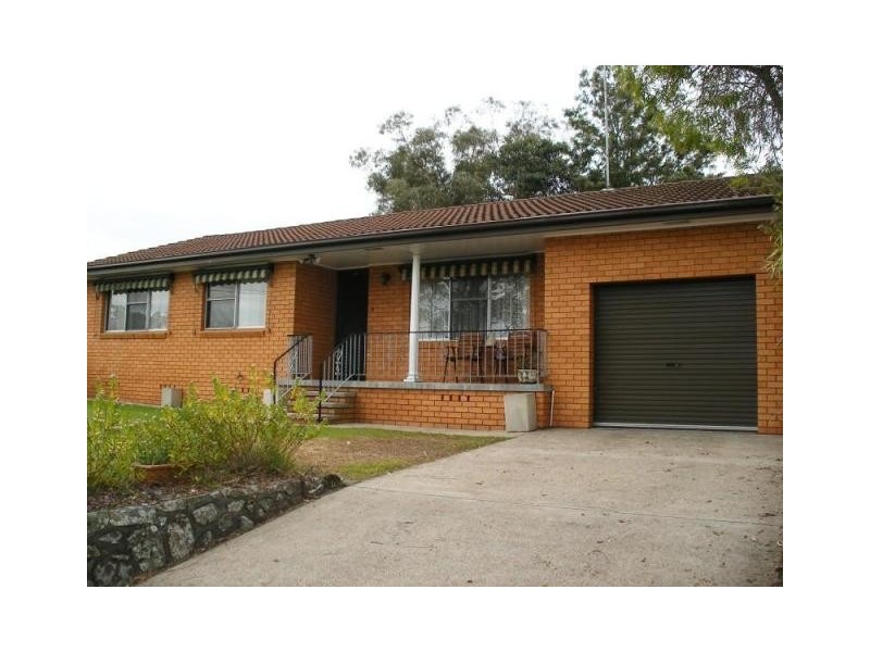 4 Binns Street, Raymond Terrace NSW 2324