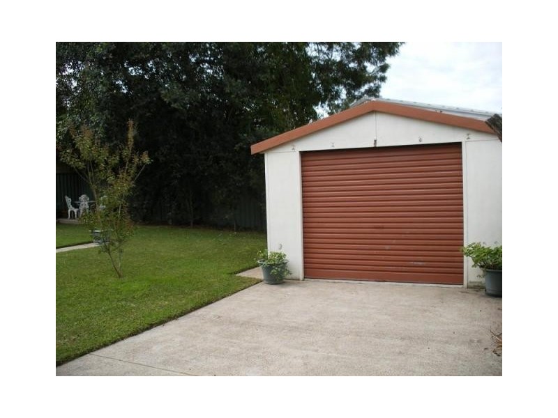 4 Binns Street, Raymond Terrace NSW 2324