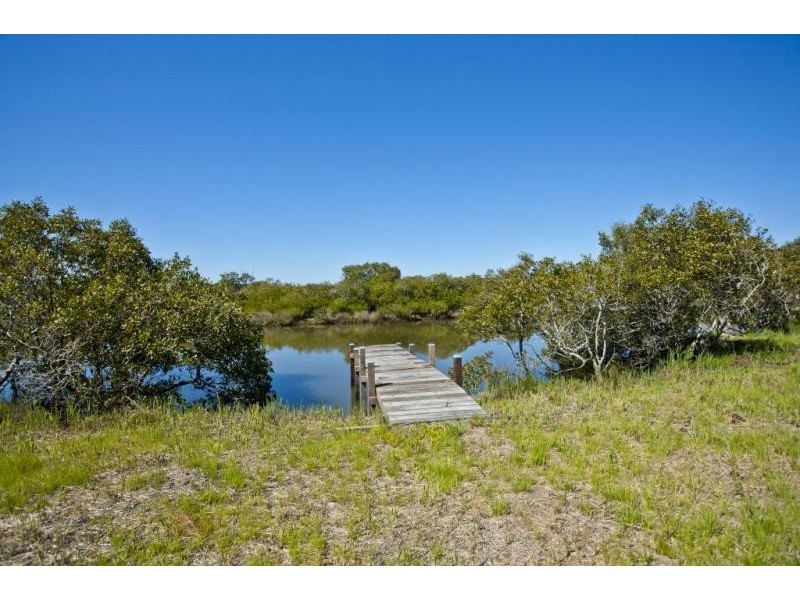 332 Lemon Tree Passage, Salt Ash NSW 2318