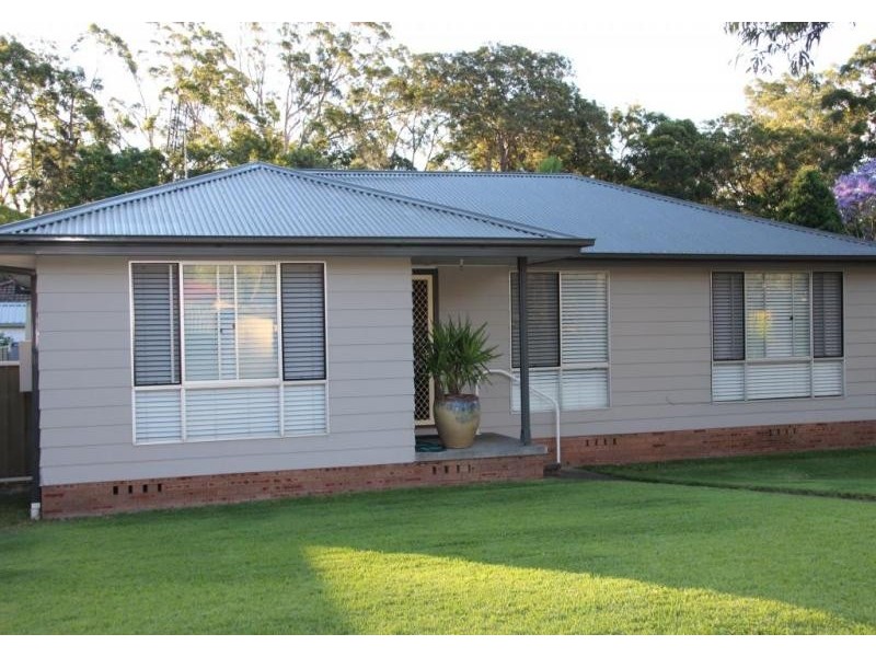 14 Rosemount Drive, Raymond Terrace NSW 2324
