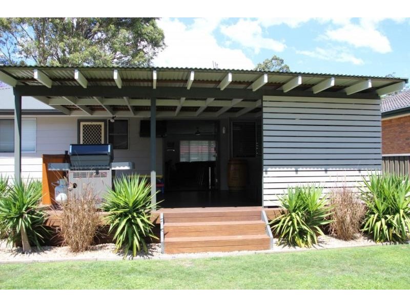 14 Rosemount Drive, Raymond Terrace NSW 2324