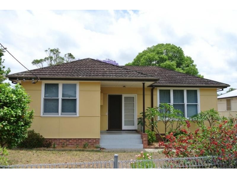 38 Charles Street, Raymond Terrace NSW 2324