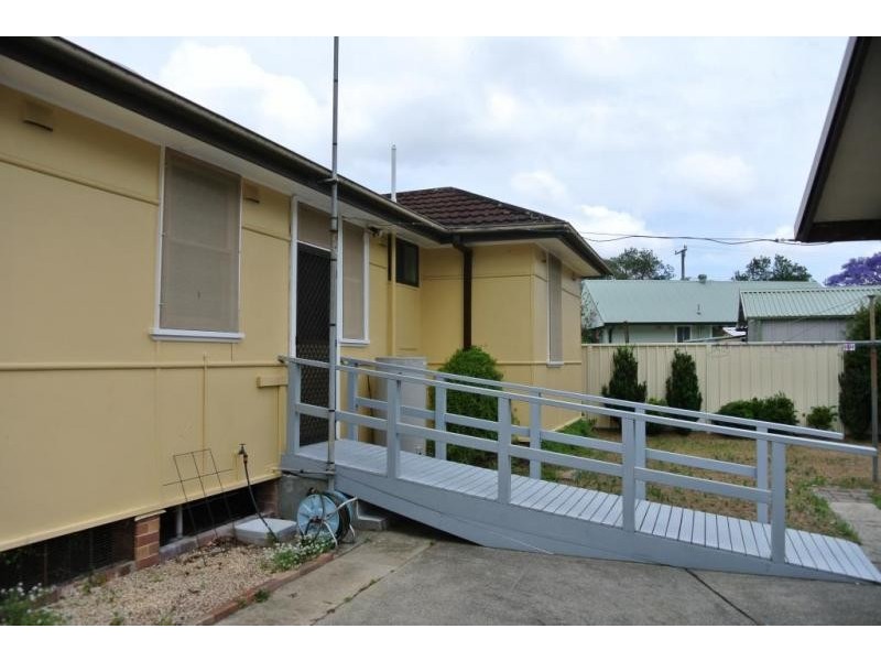 38 Charles Street, Raymond Terrace NSW 2324