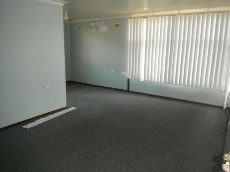 4 Cook Street, Raymond Terrace NSW 2324