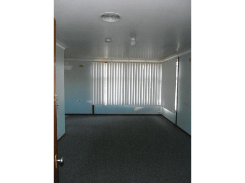 4 Cook Street, Raymond Terrace NSW 2324