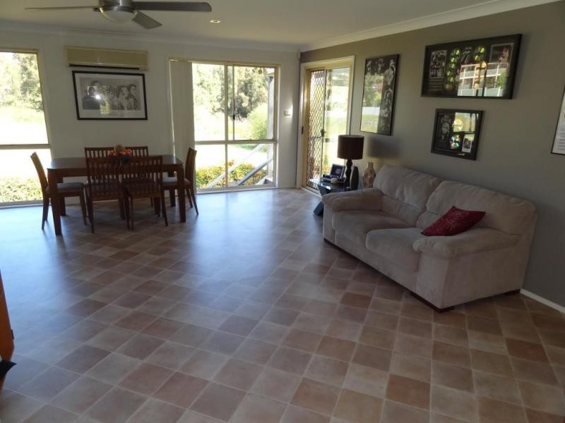 18 Kanwary Close, Raymond Terrace NSW 2324