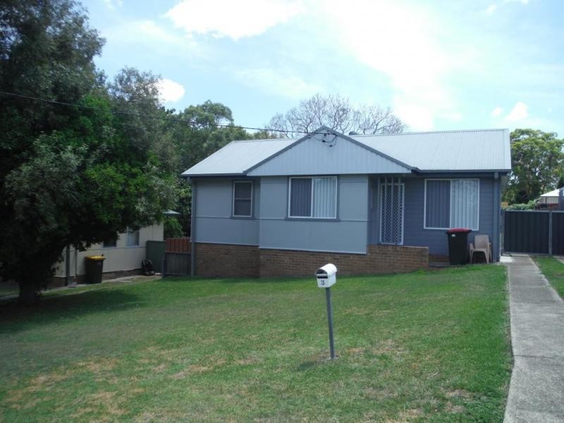 3 Windsor Street, Raymond Terrace NSW 2324