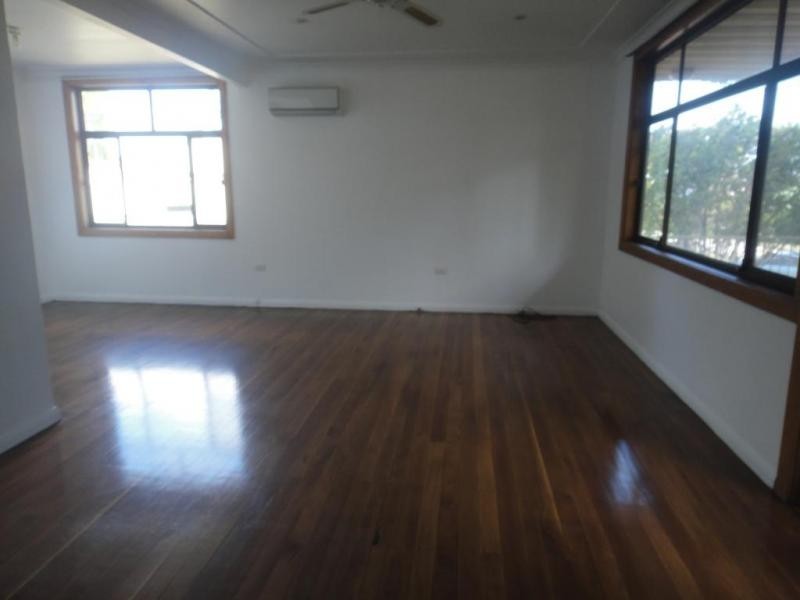 1 Richardson Road, Raymond Terrace NSW 2324