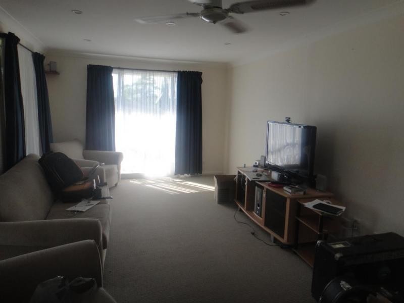 7 Dixon Street, Seaham NSW 2324