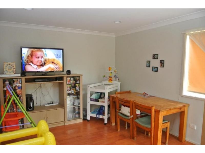 9 3-5 Mosman Place, Raymond Terrace NSW 2324